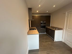 Photo 17- click for photo gallery